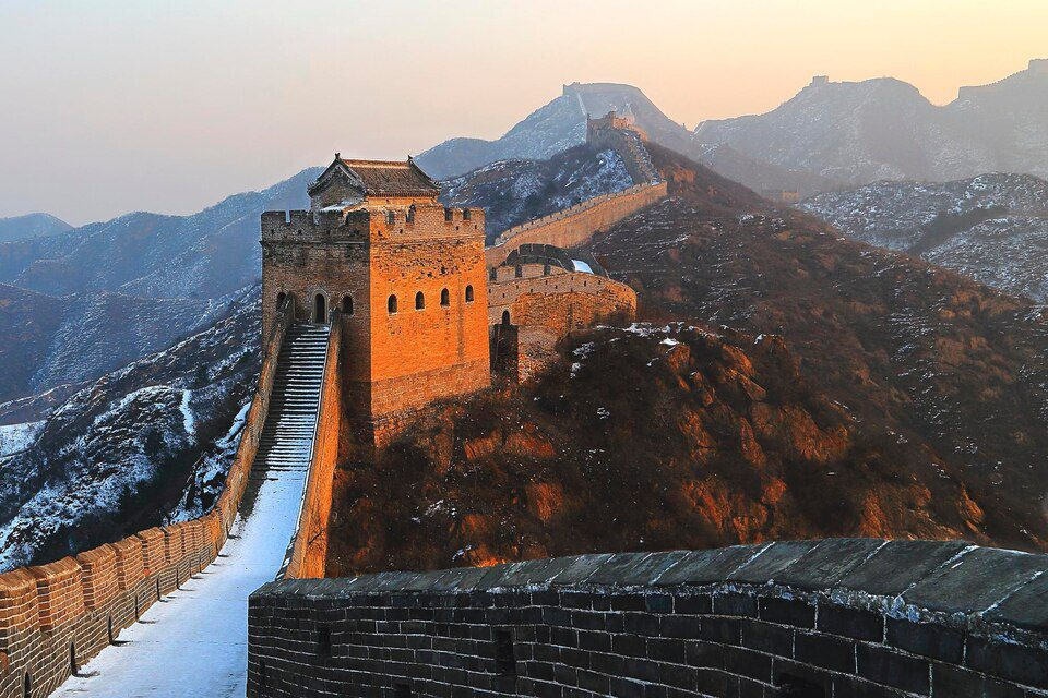Great Wall of China – Cerity Global’s legal entity setup and back-office support for businesses expanding into China.